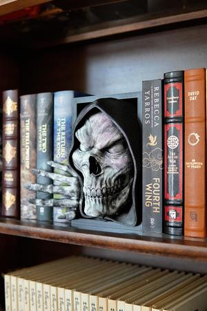 Bone Keeper Book Nook