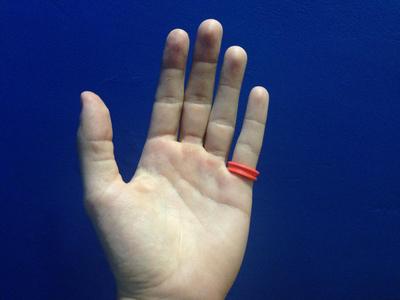 Band ring with barcode texture