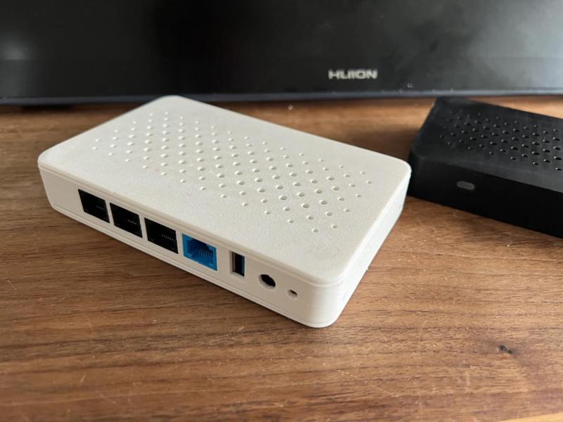 JD Cloud Arthur AX1800 Pro Enclosure