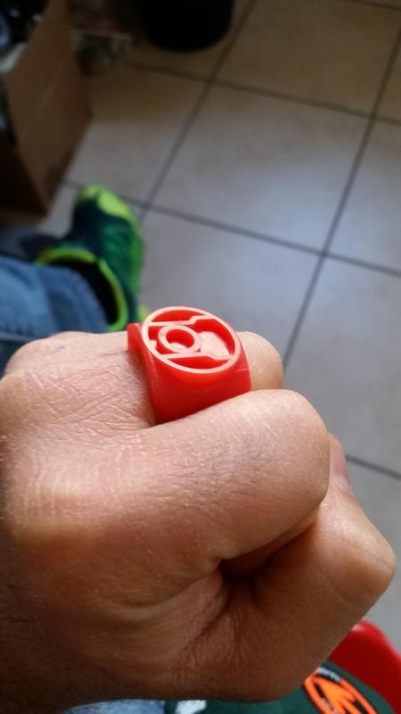 Green Lantern Rings : Rage (Red).