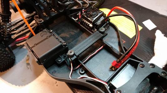 HPI E-Firestorm battery plate