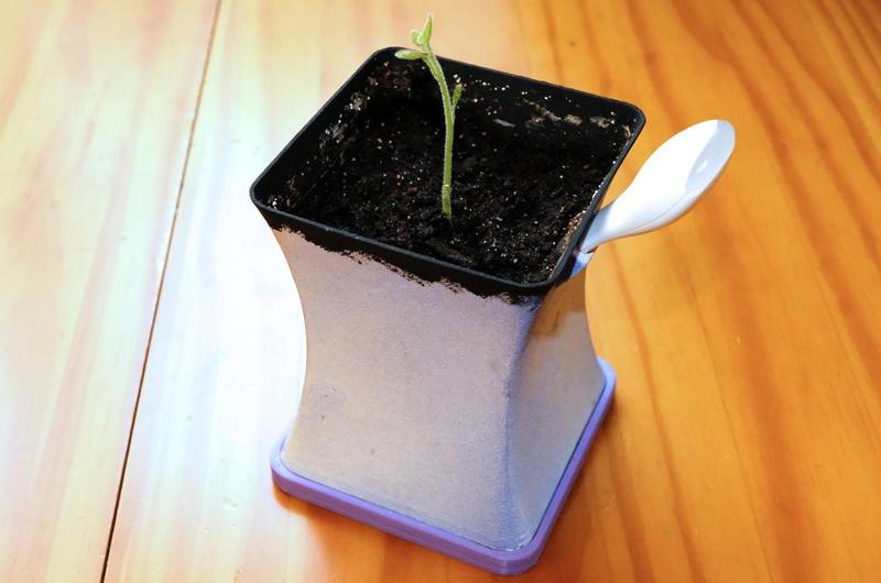 Digoo Flower Pot