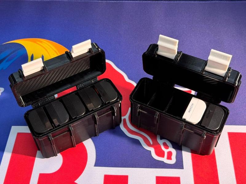 Canon LPE6 Hard Case / Storage (5 x Batteries)