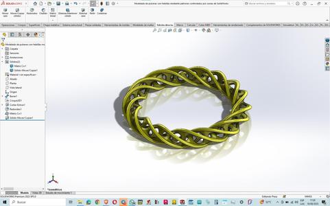 Modeling of buckle bracelets using SolidWorks 2023 curve-controlled patterns