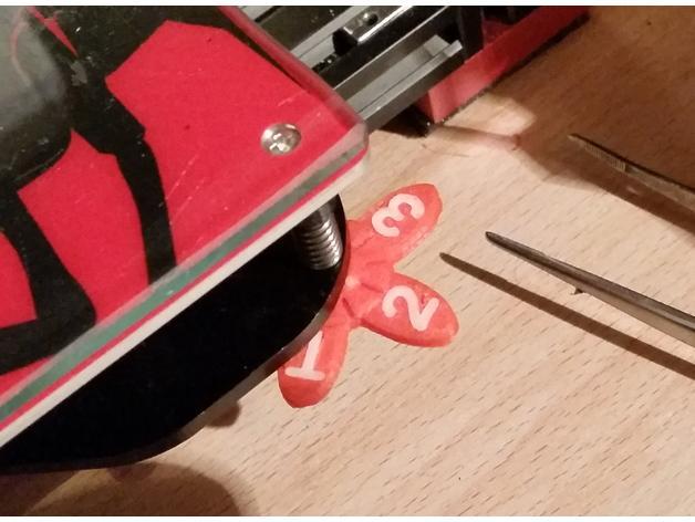 Two color (separate printing) hot bed thumbwheel M3