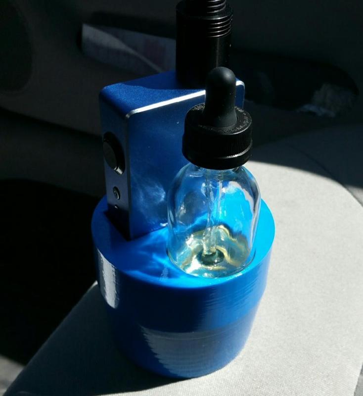 Ecig Cupholder - Sigelei and 65ml bottle