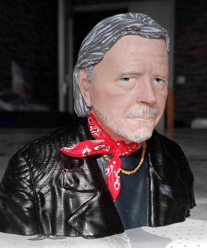 RENAUD bust of man wearing bandana
