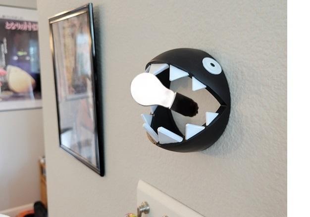 Luminária de Parede Chain Chomp Mario Bros