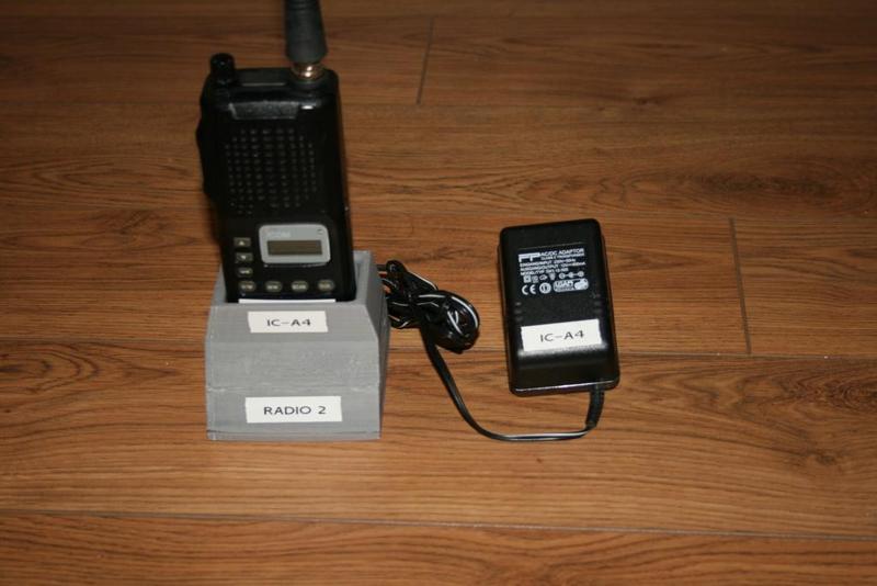 cradle for icom IC-A4 (battery charger)
