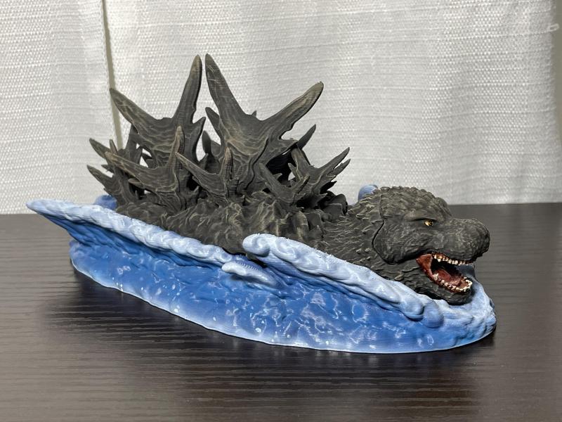 Godzilla Minus One Swimming Diorama