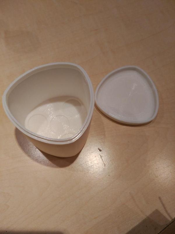 Carcasa ahorrador de coche