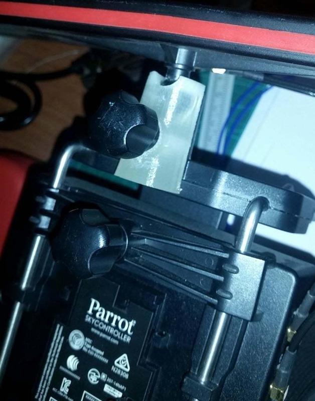 skycontroller antenna holder