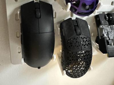 SKADIS Mouse Holder (big Dongles) 