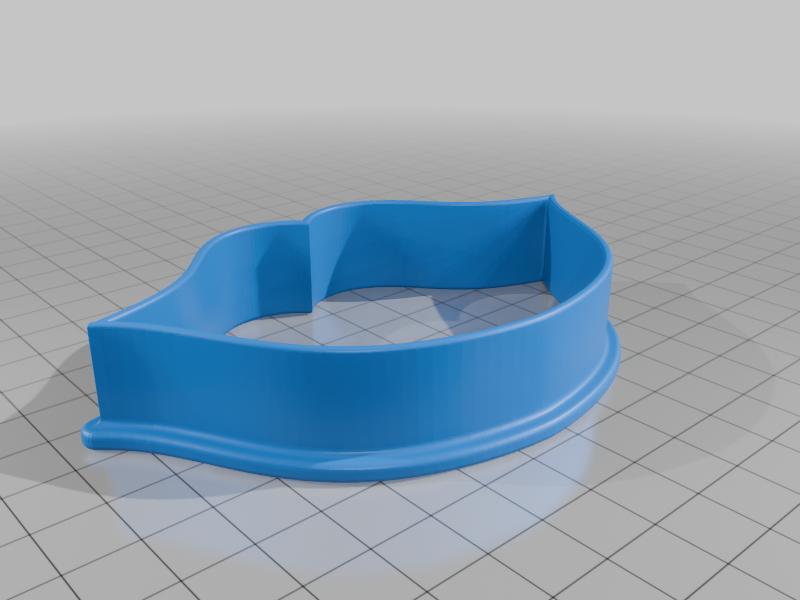 Kiss Cookie Cutter 4 inch