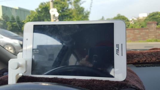  Nissan Tiida Dashboard Phone Stand 