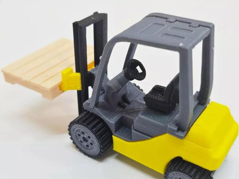 Forklift
