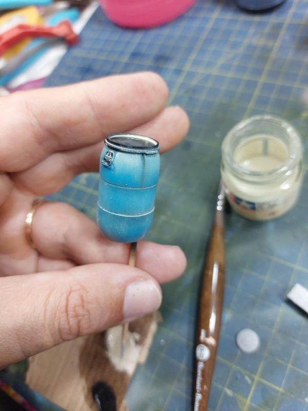 Plastic Barrel 1:35 scale