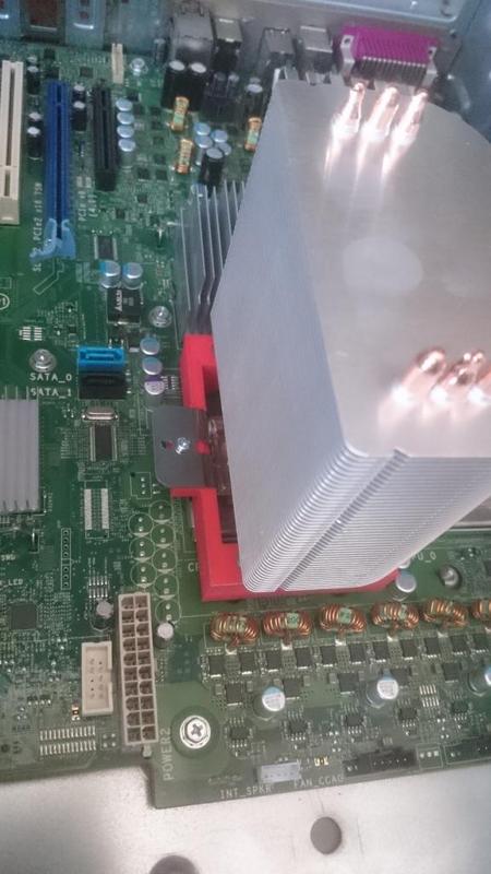 Intel Socket 771 CPU heatsink adaptor