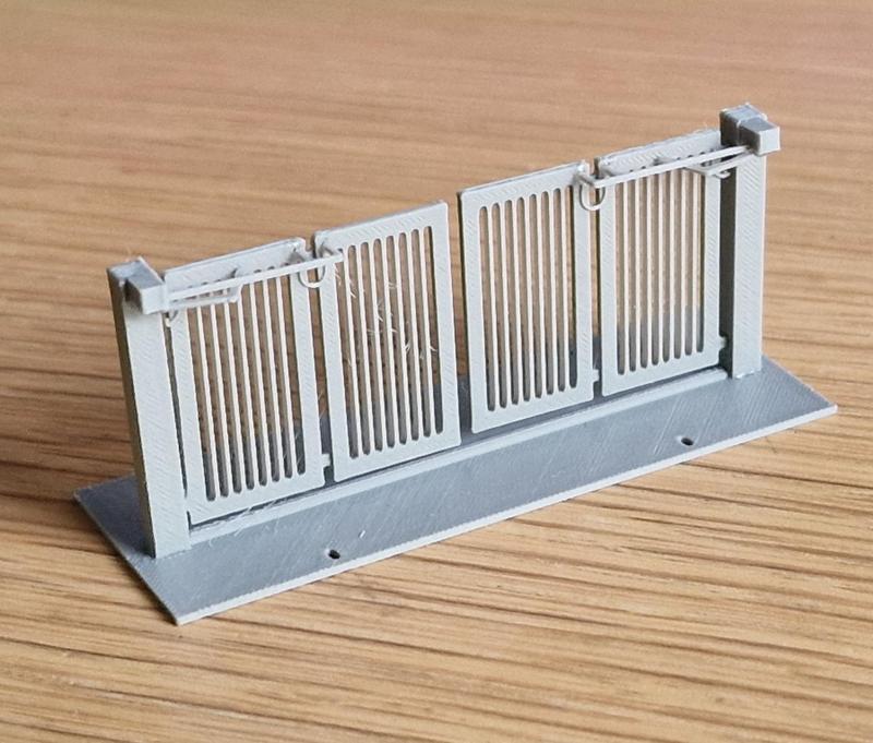 Gates and fencing for construction site 1:87
