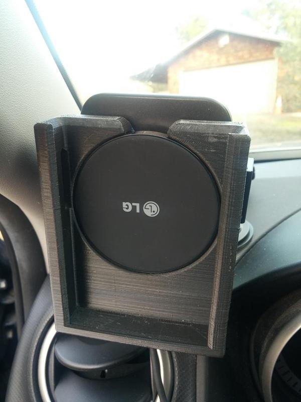 LG G2 Wireless Charging Phone Car Mount