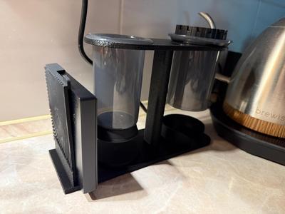 Aeropress stand with Timemore Mini scale holder
