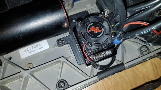 Traxxas ESC Universal Mount Slash 4x4