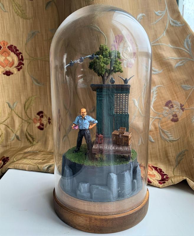 Pigeon Racing Diorama - 32mm - My Father, My Hero 1980's