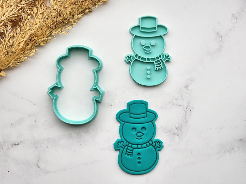 Snowman Cookie Cutter with Top Hat
