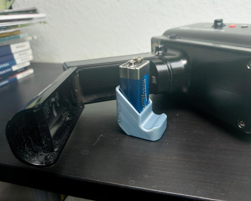 Revue cockpit sound 500 XL Battery conversion 9V