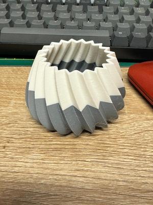 Vase office