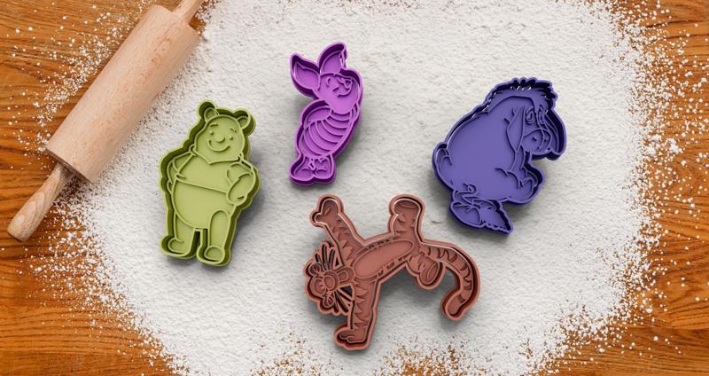 Winnieh The Pooh cookie cutter pack
