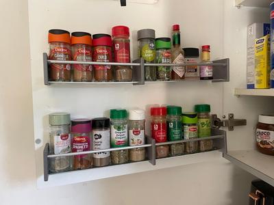 Spice rack