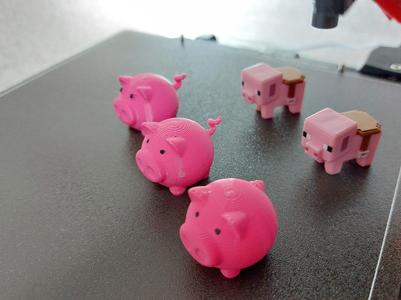 Little Piggy with little pig tail