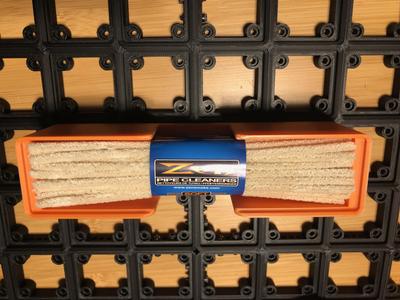Gridfinity Pipe Cleaner Holder (1X4X6)