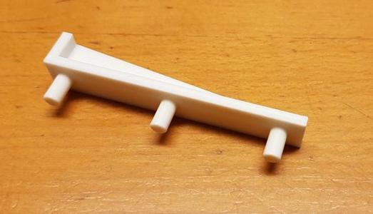 Shelf support pin for cupboards and wardrobes
