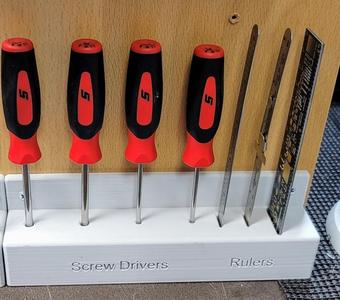 Screwdriver holder