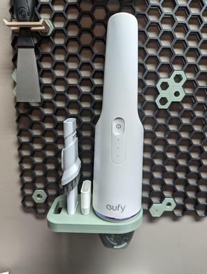 Eufy Vacuum Honeycomb HSW base with room for 3 attachments