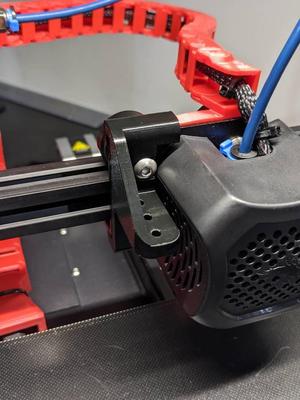 Ender 3 v2 BLtouch mount for slim cable chain