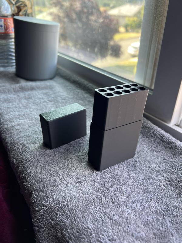 *Smell Resistant Design* Slim Joint Case