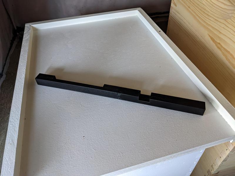 Bee Hive Entrance Reducer