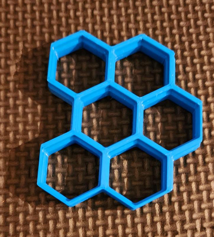 Simple test piece for the Honeycomb storage wall.