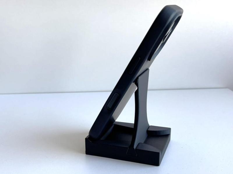 Phone holder by TKDESIGN