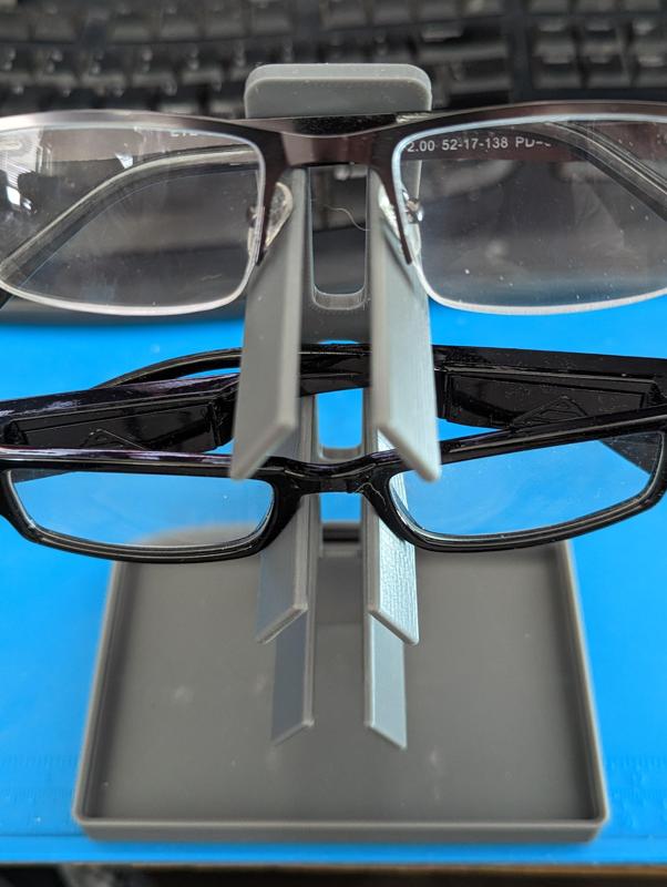 Gridfinity Glasses Stand with Tray (remix v0.1 rlm )