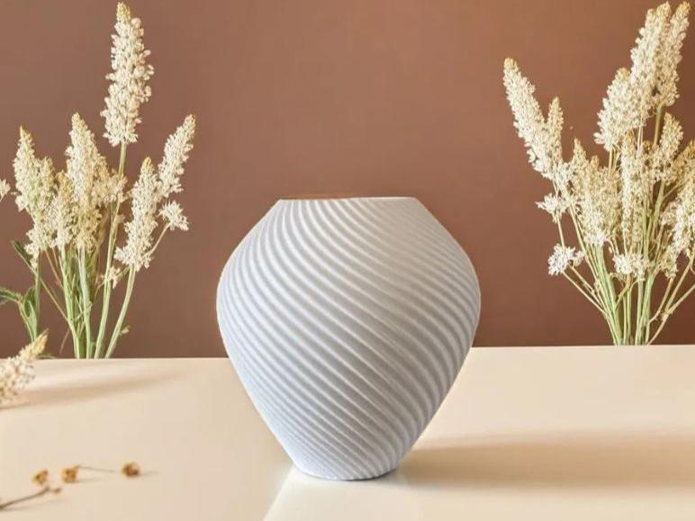 Nordic style spiral vase
