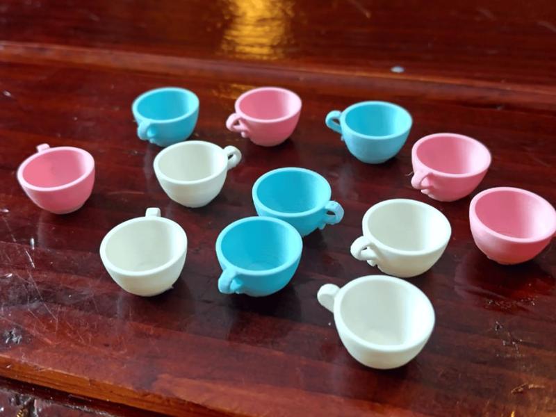 tiny tea cups