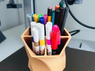 Pen holder