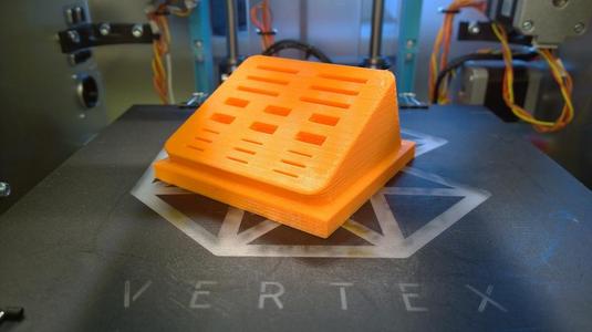 Desktop SD, USB organizer