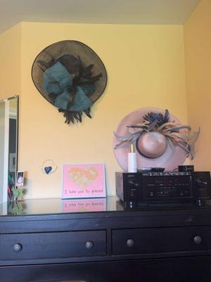 Derby Hat/Fascinator Holder