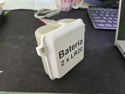 Junkers 8700505075 battery box lid