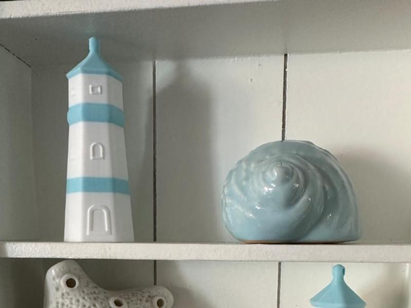 Small Maritime Lighthouse AMS